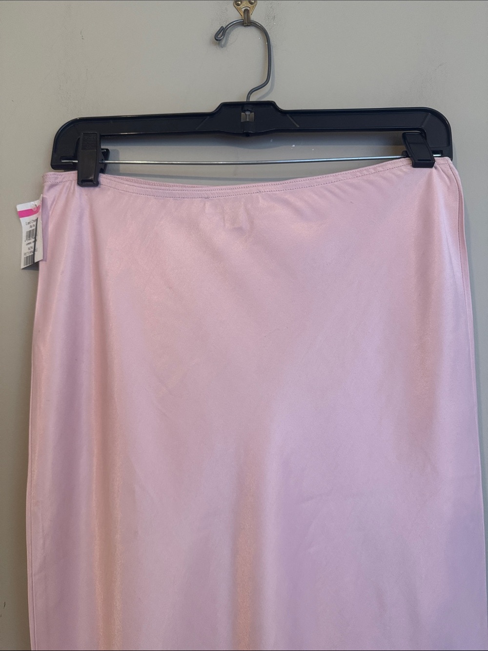 NWOT- Topshop satin bias maxi skirt in pink with burgundy lace, size US 8 - Picture 10 of 12